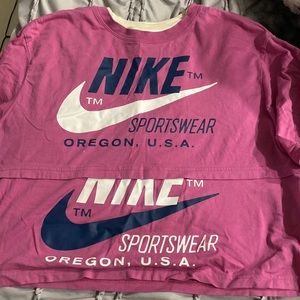 nike semi cropped shirt